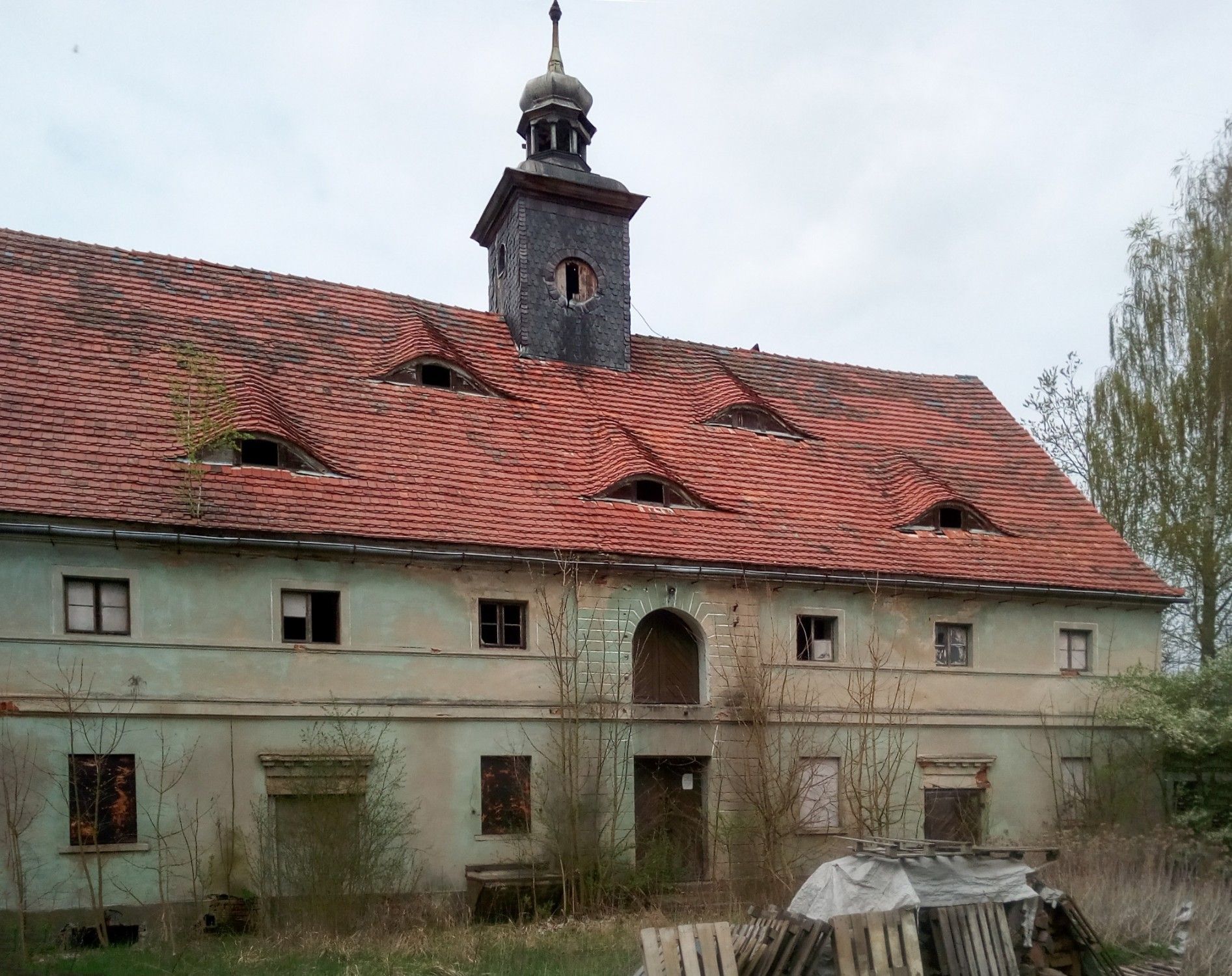 Herrenhaus/Gutshaus kaufen Namysłów, Oppeln:  Außenansicht