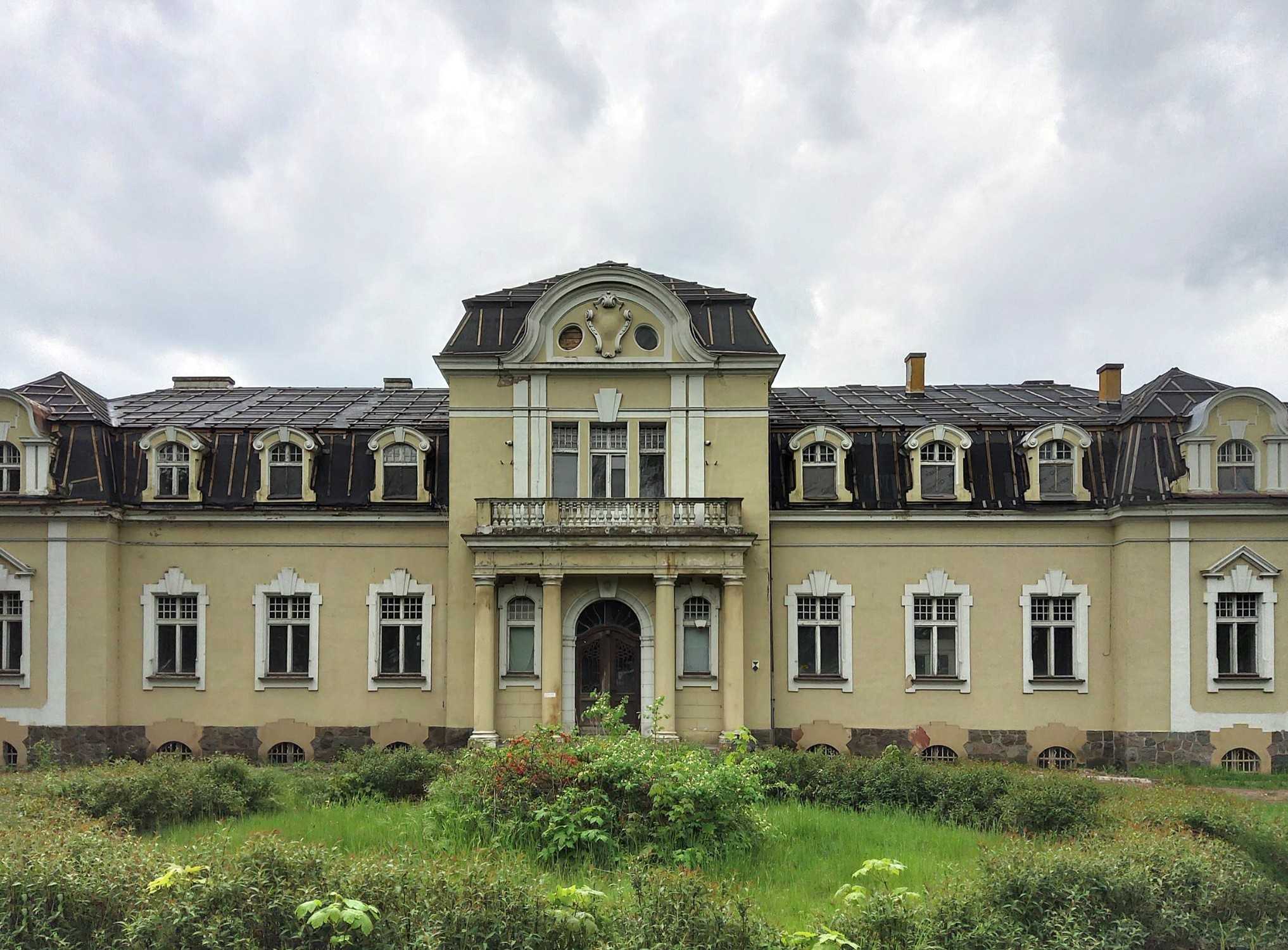 Fotos Neobarockes Herrenhaus Mielno in Seelage