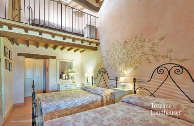 Landhaus kaufen Asciano, Toskana:  RIF 2992 Schlafzimmer 2