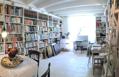 Herrenhaus/Gutshaus kaufen Gémozac, Neu-Aquitanien:  Die Bibliothek mit Arbeitsplatz