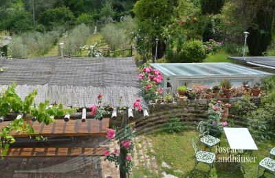 Landhaus kaufen Gaiole in Chianti, Toskana:  RIF 3003 Blick auf Gewächshaus