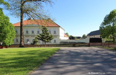Schloss kaufen Jihomoravský kraj:  Vorderansicht
