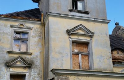 Historische Villa kaufen Lubsko, Milosza 2, Lebus, Gebäude mit Turm