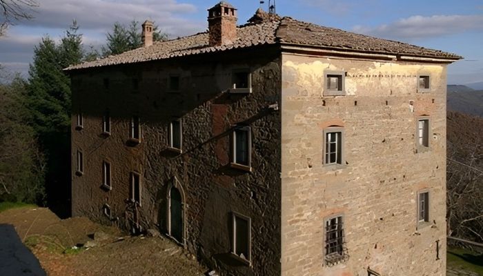 Schloss kaufen San Leo Bastia, Umbrien,  Italien