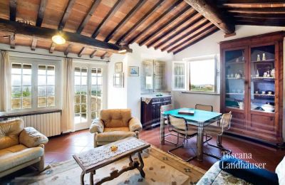 Landhaus kaufen Monte San Savino, Toskana:  RIF 3008 Wohnbereich oben mit Zugang Terrasse