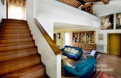 Landhaus kaufen Monte San Savino, Toskana:  RIF 3008 Treppenaufgang