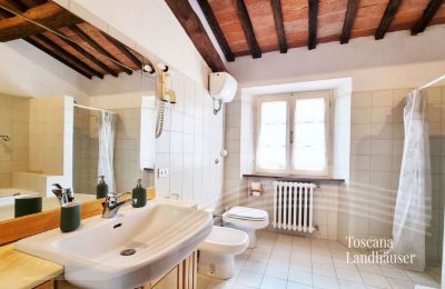Landhaus kaufen Monte San Savino, Toskana:  RIF 3008 Badezimmer