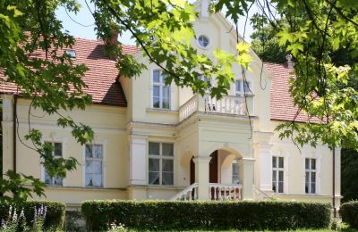 Herrenhaus/Gutshaus kaufen Chojnice, Pommern:  Außenansicht