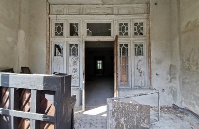 Herrenhaus/Gutshaus kaufen Lubiatów, Dwór w Lubiatowie, Lodz, Eingang