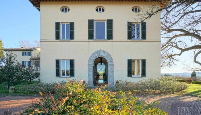 Historische Villa kaufen Città di Castello, Umbrien,  Italien