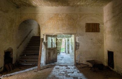 Schloss kaufen Brody, Zámek Brody, Ústecký kraj, Treppe