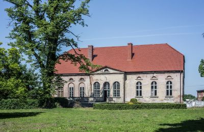 Schloss kaufen Przybysław, Westpommern, Rückseite