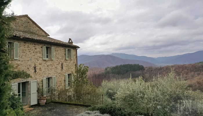 Landhaus kaufen Città di Castello, Umbrien,  Italien