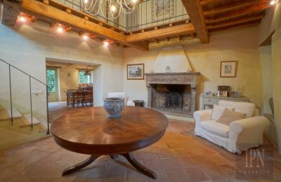 Landhaus kaufen Città di Castello, Umbrien, Eingangshalle
