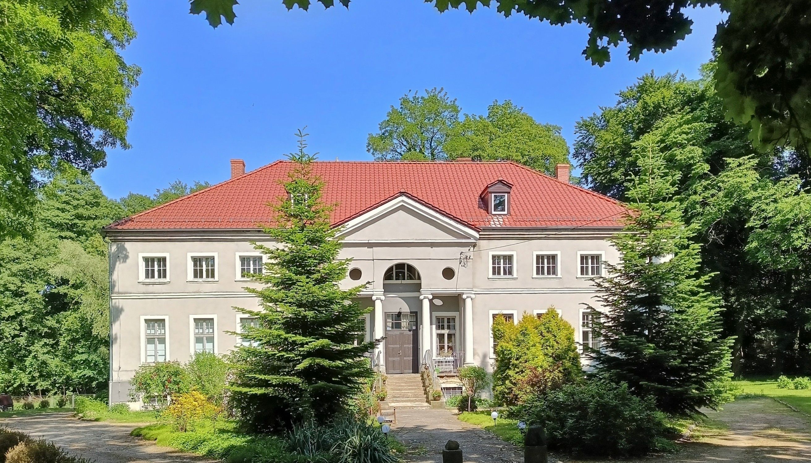 Fotos Herrenhaus im polnisch-deutschen Grenzgebiet