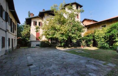 Historische Villa kaufen Golasecca, Lombardei, Vorderansicht