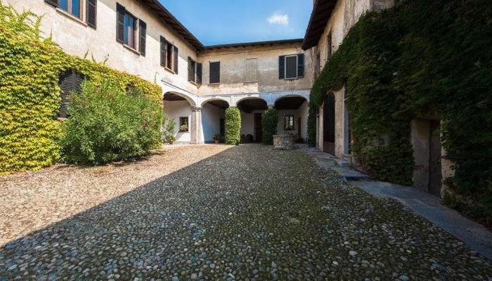 Historische Liegenschaft in der Lombardei - ehemaliges Kloster bei Varese
