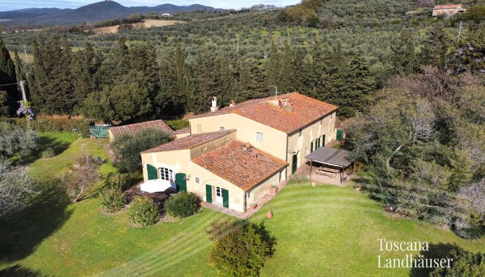 Landhaus kaufen Castagneto Carducci, Toskana,  Italien