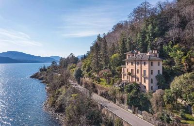 Historische Villa kaufen Cannobio, Piemont:  Außenansicht