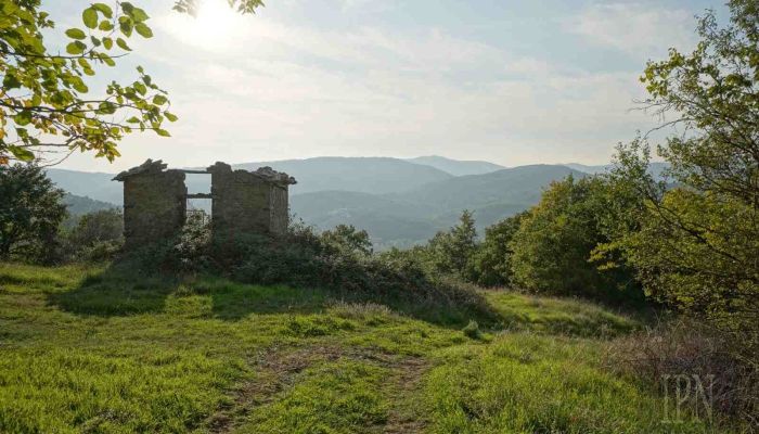 Landhaus kaufen 06019 Preggio, Umbrien,  Italien