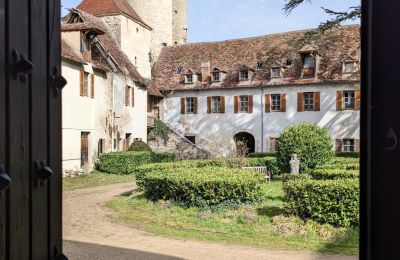 Schloss kaufen Veauce, Auvergne-Rhône-Alpes, Foto 6/10