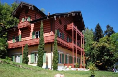 Historische Villa kaufen 28823 Ghiffa, Piemont, Außenansicht