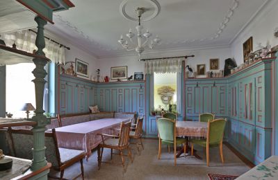 Historische Villa kaufen 72574 Bad Urach, Baden-Württemberg, Gastraum 1