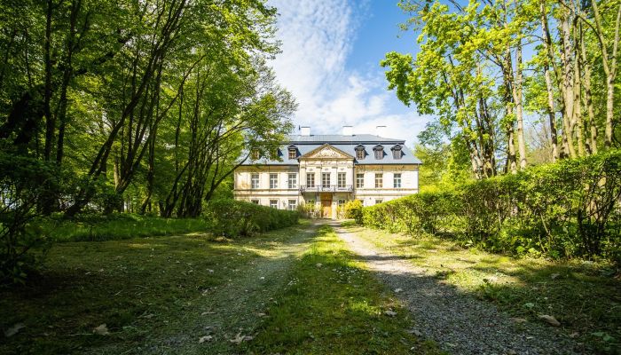 Schloss Nakło, Schlesien