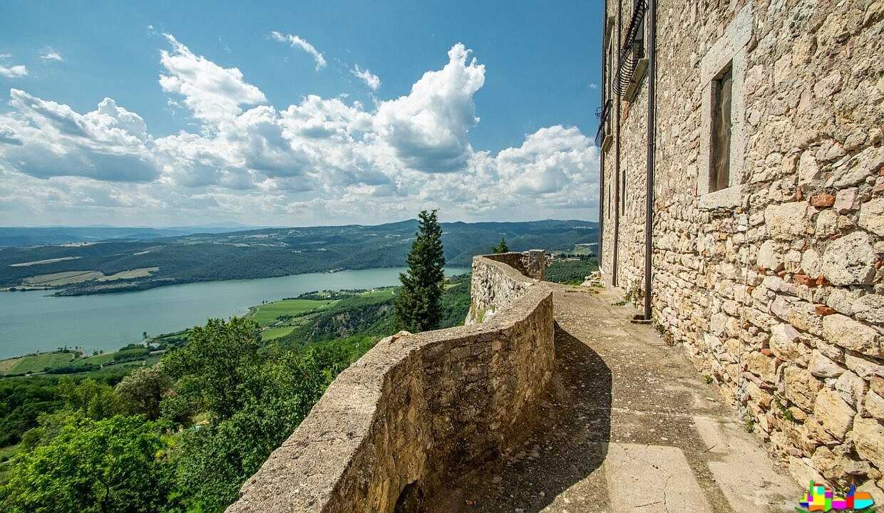 Fotos Fantastisches Anwesen mit Panorama-Seeblick - Lago di Corbara, Umbrien