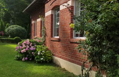 Fachwerkhaus kaufen Westpommern:  Widok na elewację domu