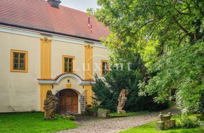 Burg kaufen Třebotov, Třebotov tvrz, Středočeský kraj, Foto 2/36