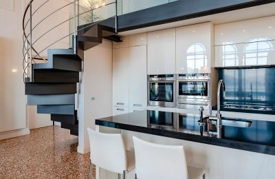 Apartment in historischem Gebäude kaufen Baveno, Villa Barberis, Piemont, Foto 28/38