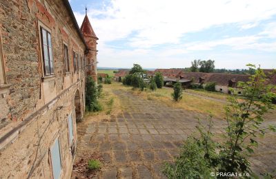 Schloss kaufen Karlovarský kraj:  