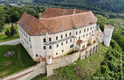 Schloss kaufen Olomoucký kraj, Drohnenfoto