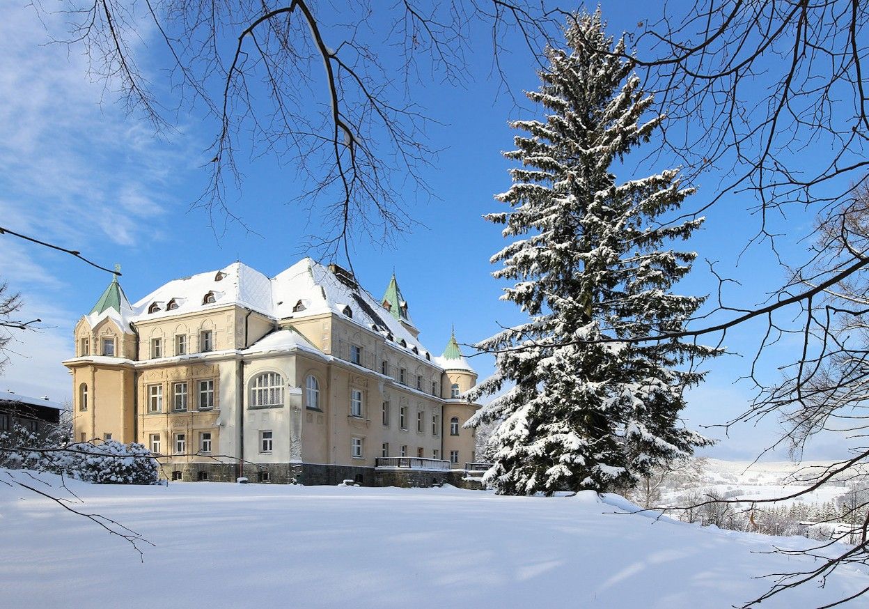 Fotos Jugendstilgebäude im Riesengebirge - derzeit als Hotel geführt