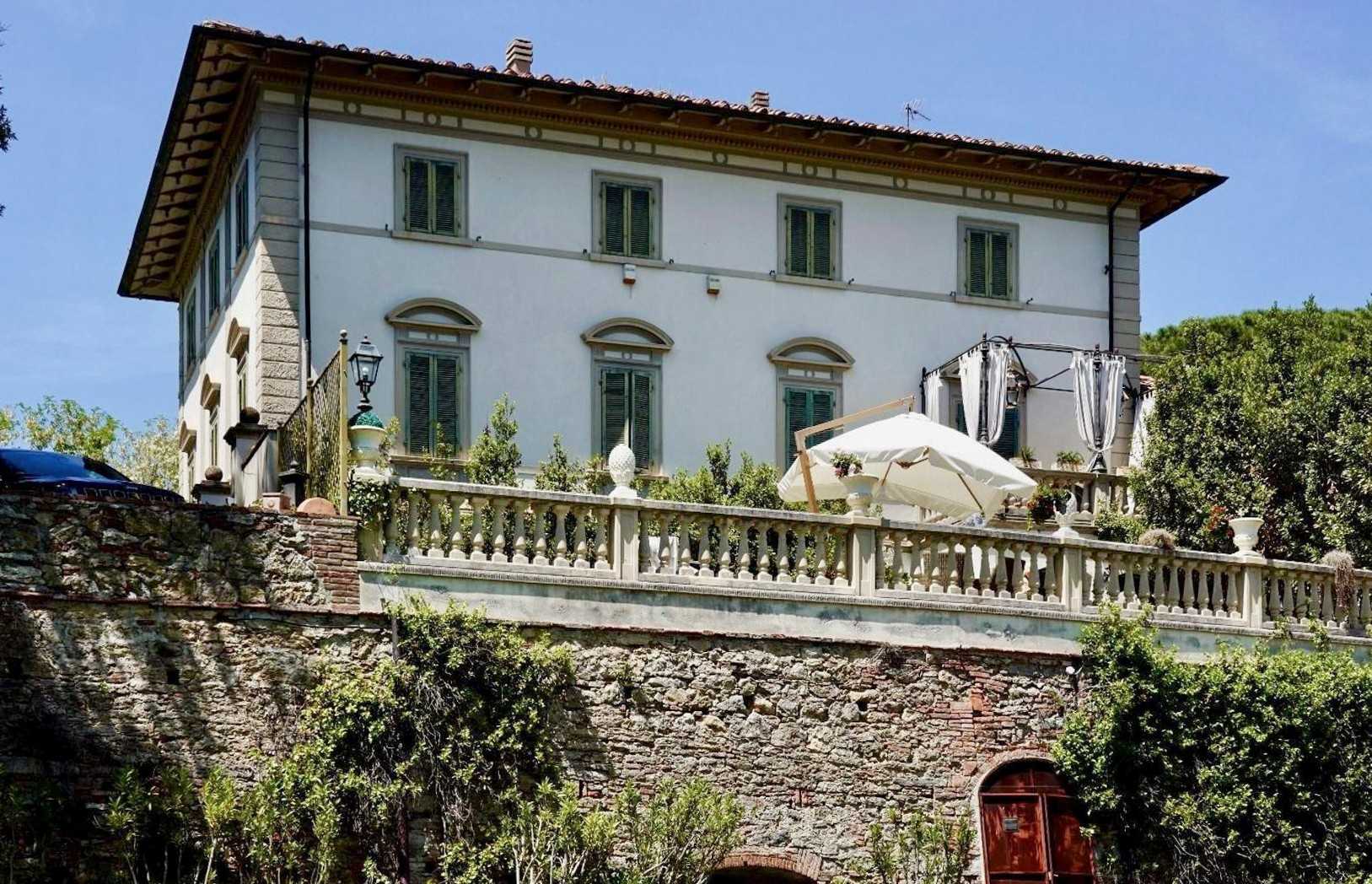 Fotos Zwei exklusive Wohneinheiten in restaurierter Villa bei Pisa
