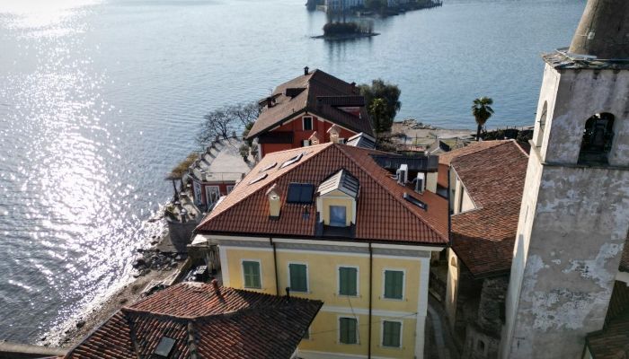 Historische Villa kaufen 28838 Stresa, Piemont,  Italien