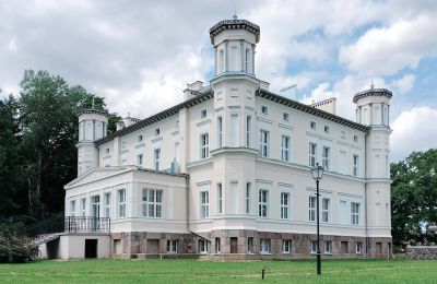 Apartment in historischem Gebäude kaufen Lubiechowo, Pałac w Lubiechowie, Westpommern, Pałac Lubiechowo