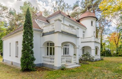 Charakterimmobilien, Renovierte Villa im mondänen Süden von Warschau