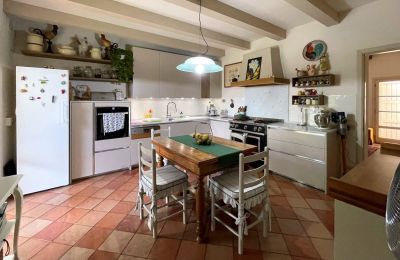 Historische Villa kaufen Marti, Toskana:  Küche