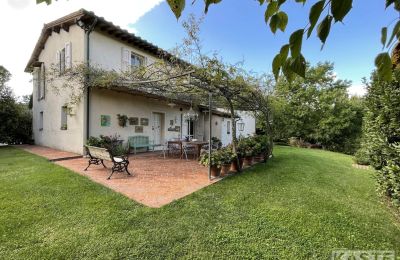 Historische Villa kaufen Marti, Toskana:  Nebengebäude