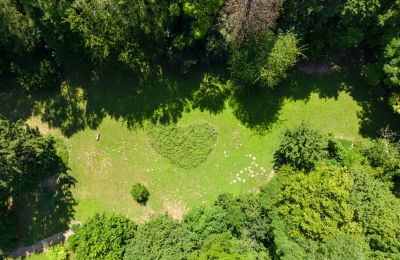 Schloss kaufen Baden-Württemberg, Ca 2300qm großes Baugrundstück im Park
