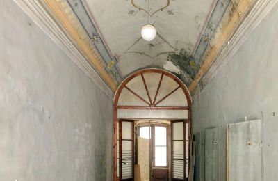 Stadtpalais kaufen Piobbico, Garibaldi  95, Marken, Flur