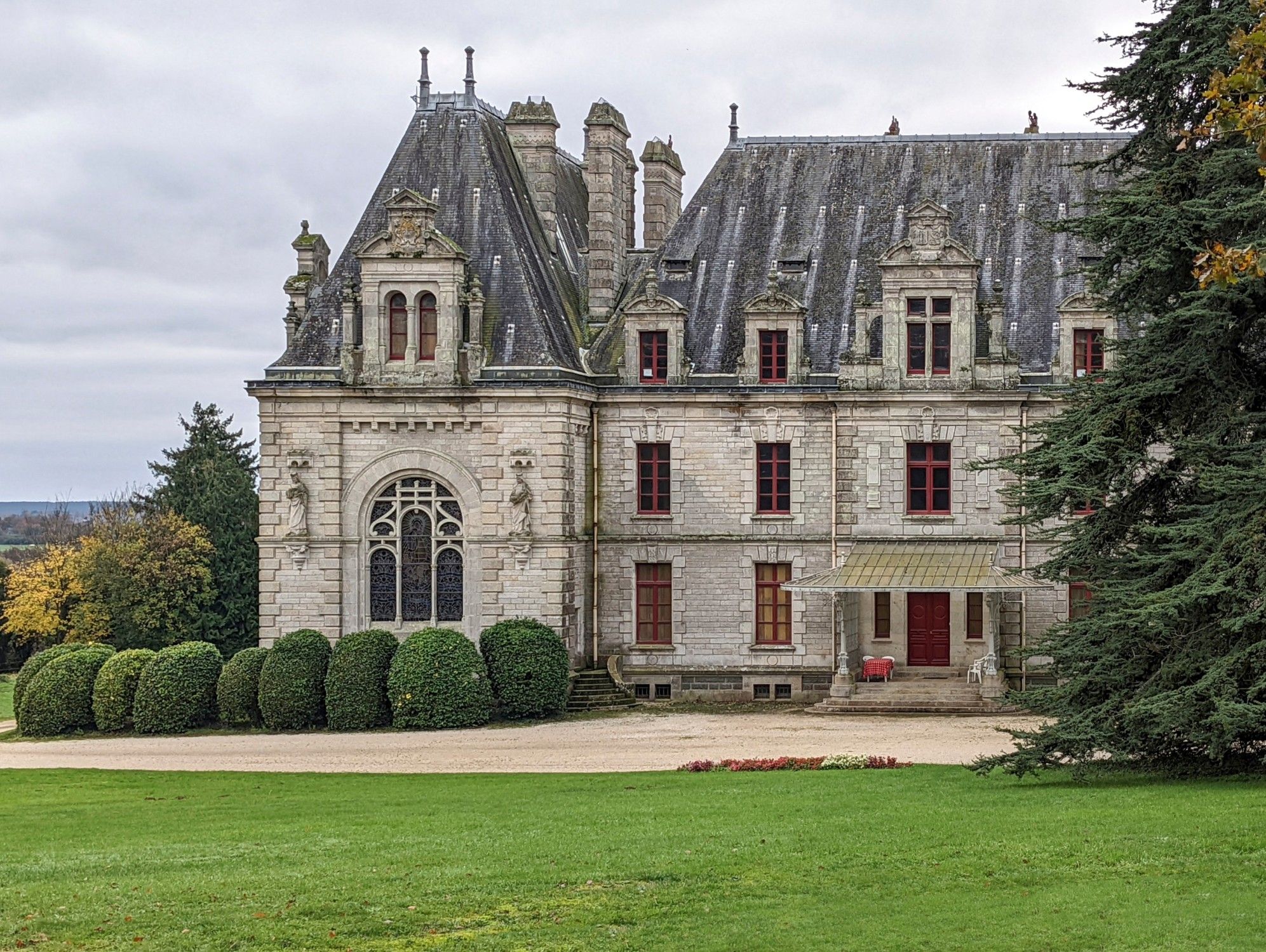 Fotos Schloss im Süden der Bretagne - ein Meisterwerk des 19. Jahrhundert