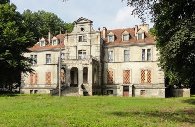 Schloss kaufen Gwoździany, Spółdzielcza 4a, Schlesien:  Außenansicht