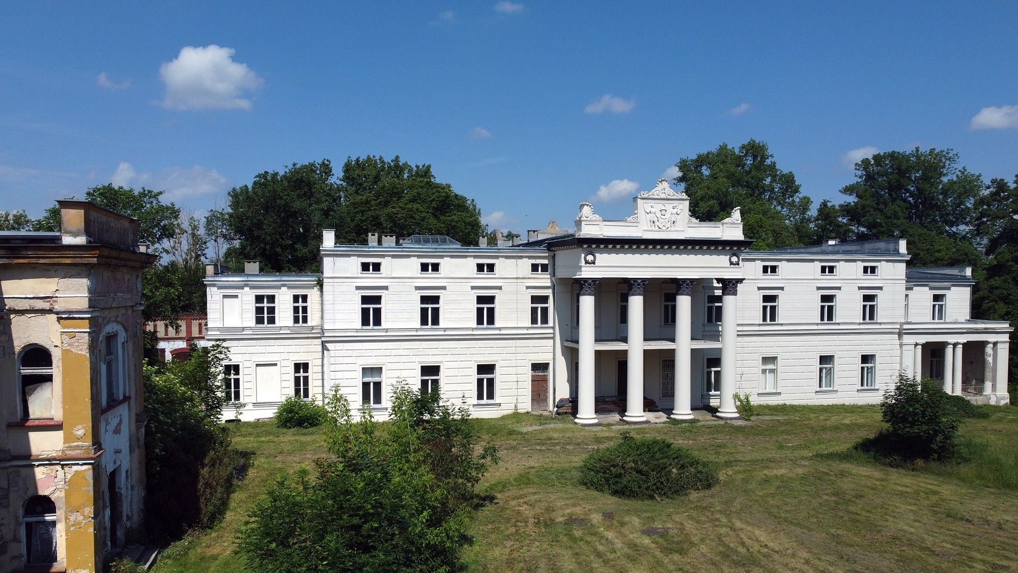 Fotos Preisreduzierung: Schloss und Park in Głuchówo, Czempiń