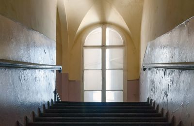 Schloss kaufen Głuchowo, Palac 1, Großpolen, Treppe