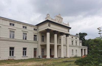 Schloss kaufen Głuchowo, Palac 1, Großpolen, Portikus