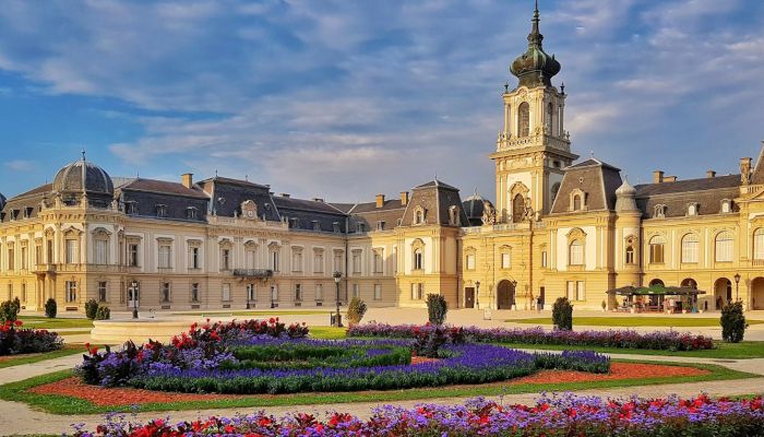 Blumige Gestaltungsideen für den Schlossgarten: Tipps zur stilvollen Dekoration