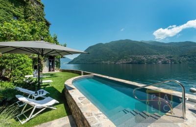 Historische Immobilie kaufen Brienno, Lombardei:  Garden and Pool
